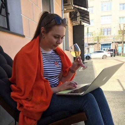 gdkabriolet's profile picture. жалуюсь и несмешно шучу