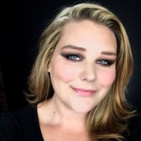 Cassie Lyons - @makeupcassie Twitter Profile Photo