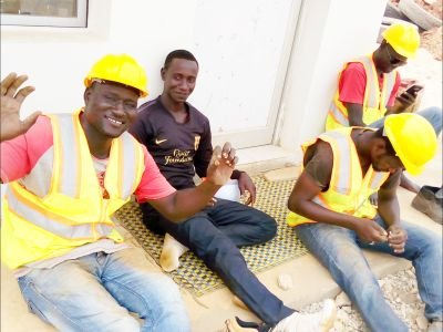 cba17358's profile picture. topographe