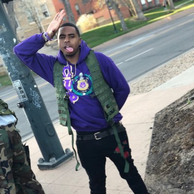Do thy duty that is best, leave unto the Lord the rest. God First ΩΨΦ|Funky ΛΒ 5️⃣🐶 Qream 17⚡️snapchat: kingd331 IG: Deahnra7