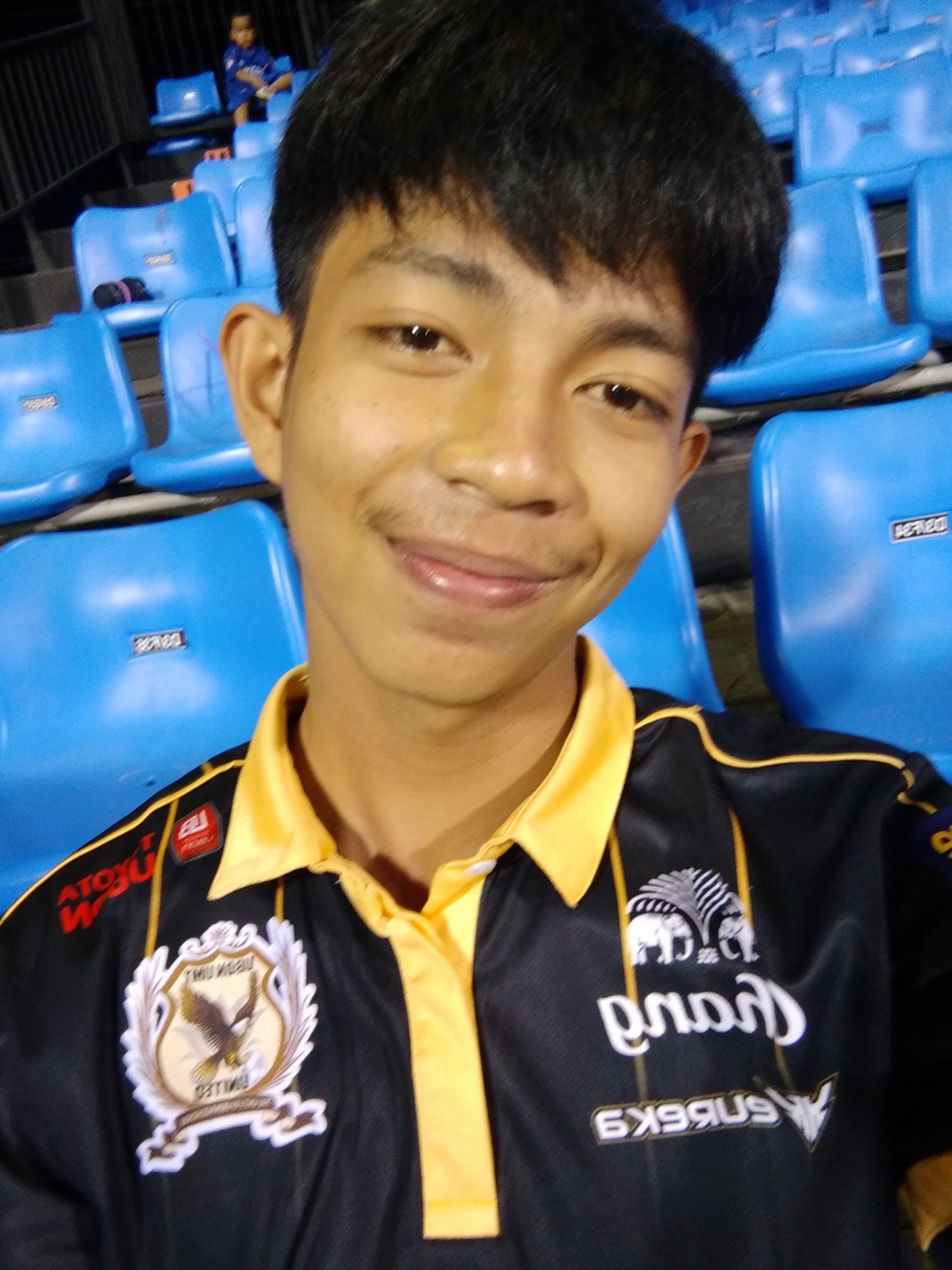 dgspF1SGqadeWEQ's profile picture. 