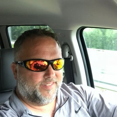 I love God and I love America
#maga proud father of two great sons
rhinos suck we need the patriot party