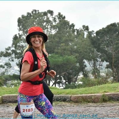 URUGUAYA .Minuana.. Deportista .Fondista