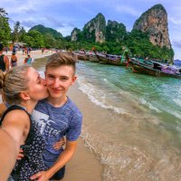 Two Get Travelling (@barefootvisuals) 's Twitter Profile