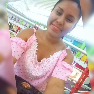 DayanaS91890629's profile picture. 