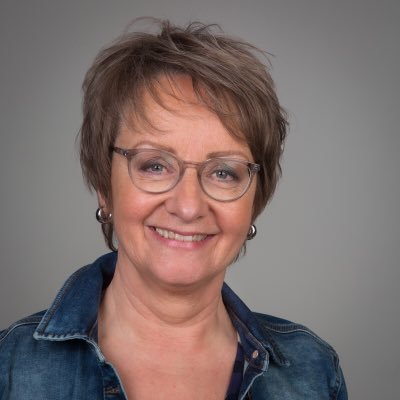Interim manager in het sociaal domein werk en participatie. Ik zet mij in voor mensen voor wie (betaald) werk niet vanzelfsprekend is.