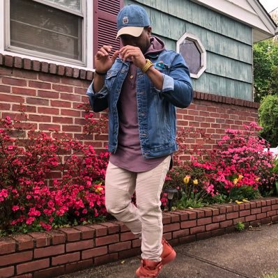 LIFEISRICH3's profile picture. Φ.B.Σ. #JEALOUSCLOUDS