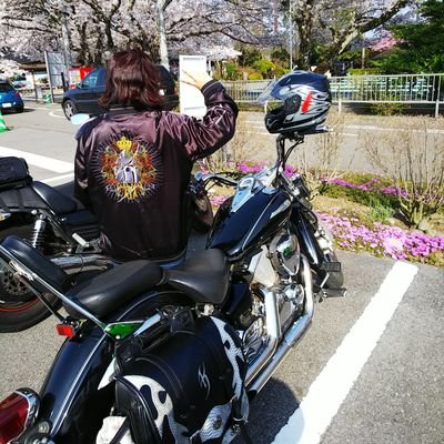 arisu5193's profile picture. 動物園・水族館 音楽  J-POP 美術館・博物館  ワンピース、コナン、図書館戦争、#氷室京介　#バイク、大好きっ子😆❤️
道の駅スタンプラリーしてます😊💕
御朱印集めたりもしてます😊💕
気軽に絡んでくれたら嬉しいです❤
愛車(彼氏)は#ドラスタ250💕