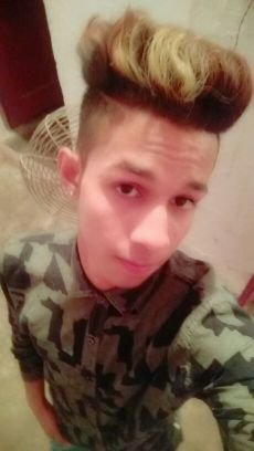 subhanMalik1832's profile picture. 😎 Cool hai हम love 😍 you..?