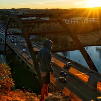 JordanHolmes_7's profile picture. Z ⭕️ N E. I N. SEU Track'20