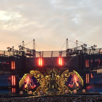 💜@fightxdragons💜 ❤️Red Tour 01/02/14 04/02/14❤️ 👸🏼1989 Tour 21/06/15👸🏼 🐍Rep Tour 08/06/18 22/06/18🐍