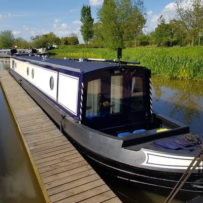 We will soon be hiring Narrow boat for leisure use and holiday rentals on our first Narrow boat the Great Escape. watch this Space!!!!
