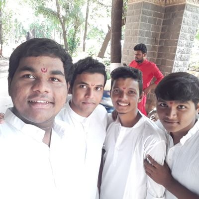 Ayush44679491's profile picture. 