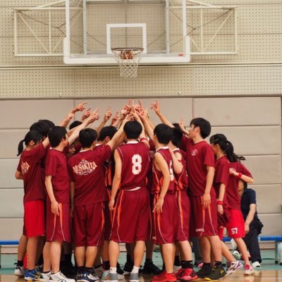 武蔵野北男バス38期 8がつ18にち きんようび 今日は 我らがマネさん ゆきちゃんが誕生日でした みんなからの メッセージが書かれたプレゼントに感動してました これからも部員を支えていってください