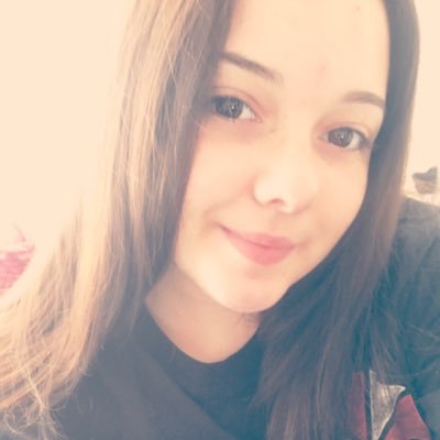 sarah04301227's profile picture. 