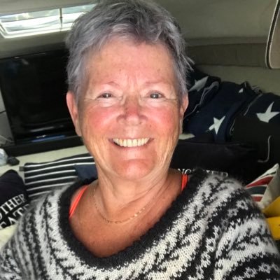 annewilloch's profile picture. Livsnyter og stemmer på Erna.