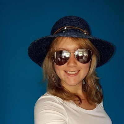 | Eigenaar KARKAR | Fotografie | Designing | Tekenen | F1 | Gaming |