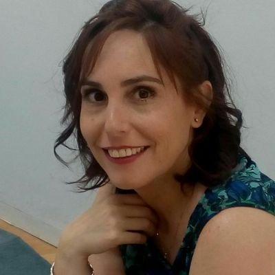 Soy amante del buen comer y tengo un blog gastronómico, La Cultura del Tupper. Me apasionan la lectura y los musicales.