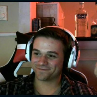 Hello! My name is Zac and I'm pretty new to streaming and https://t.co/3OEMsb3EaK. I try to stream every night after 9:30 p.m. and Thursdays Fridays at 2:00 p.m. Drop by XD