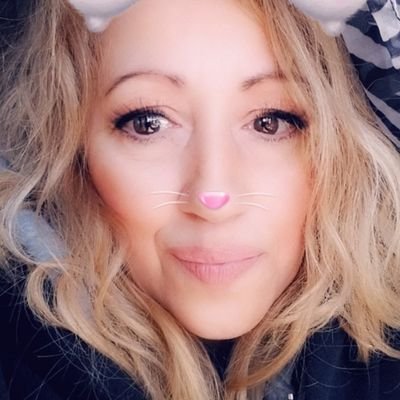 Theresa72050781's profile picture. FAITH 🙏 HOPE  & L❤VE .                                  L💗VE THE LIFE YOUR LIVING  !