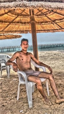 ‏لاَ تجعل يومكَ يمضي خالٍ مِنْ الأجُور :
سبّح | أستغفر | وَصلِّ على الرسُول 💗.
