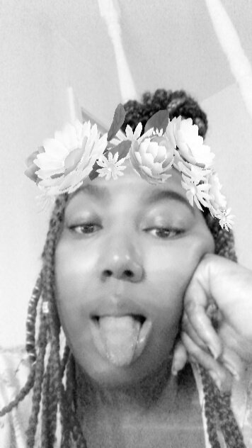 Sc: @brattpunzel @idc.aulii @alannamilann
Ig: @brattpunzel