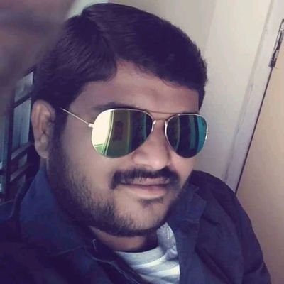 ram472_b's profile picture. 