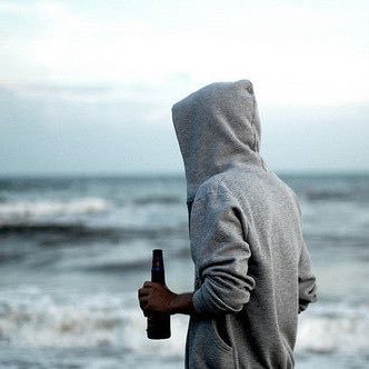 Géminis ♊️ - Soy la parte que mi inteligencia emocional tratar de matar constantemente.