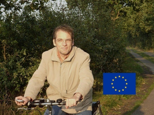 Baltic_Meikel's profile picture. Autor, Werbetexter, Journalist, Funkamateur ♥ (DL9LBG & DO2DAE ) ♡