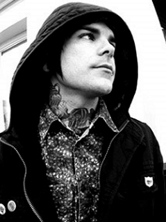 TeamDanSmith's profile picture. Siiingle.