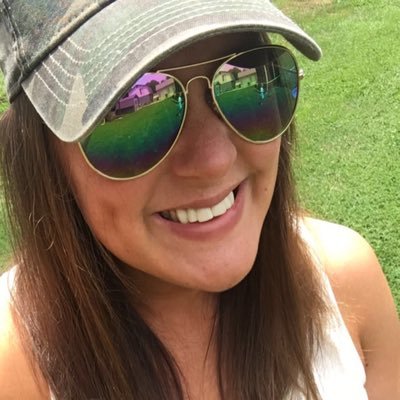 MaKenziStoner's profile picture. ☮ ☯ ☪ ت ♡