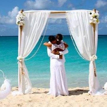 Mariez-vous sur une plage des Caraïbes- officiel ou laïque - We are specialized in providing romantic tropical destination weddings