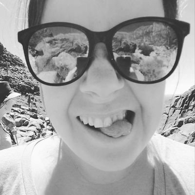 linzmarienel's profile picture. Someday I will travel to India.