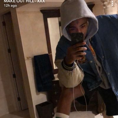 yaeksxxx's profile picture. Producer/artist** album/*love**