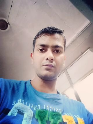 SiddikS26484896's profile picture. Work at Diamond. Surat