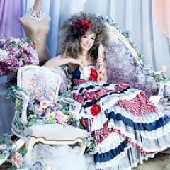 お笑い女性マジシャン、株式会社パッションプリンセス代表取締役、サンミュージック所属、新潟出身、大阪芸大卒、京都芸術大学大学院修士、R-1ぐらんぷり準決勝進出。NHK「超絶神業!マジックバトル」などTV出演多数。 東京都公認ヘブンアーティスト。 ご依頼は▶️ https://t.co/OWUVCtCjX9
