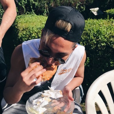 ryanvillanuevaa's profile picture. 