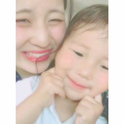 子どもと、毎日ニコニコ楽しく過ごせるような先生になりたい🌻 応援してくれたら、嬉しいです。😊