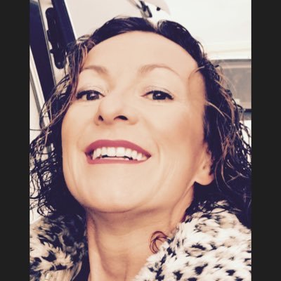 el_mcloughlin's profile picture. Research Physiotherapist