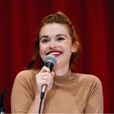 Votre source française sur l'actrice américaine Holland Roden. | fan account