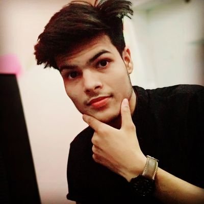 I'm fan of salmaan & dhoni..🇮🇳😘
My Born candles 30 jan..🕯️⏰👑🎂🎈🎉
I Luv music,study,fashion& friendship (M♥️R)👍
Attitude my fashion 🏯🚁🚘📱🚆✈️💰