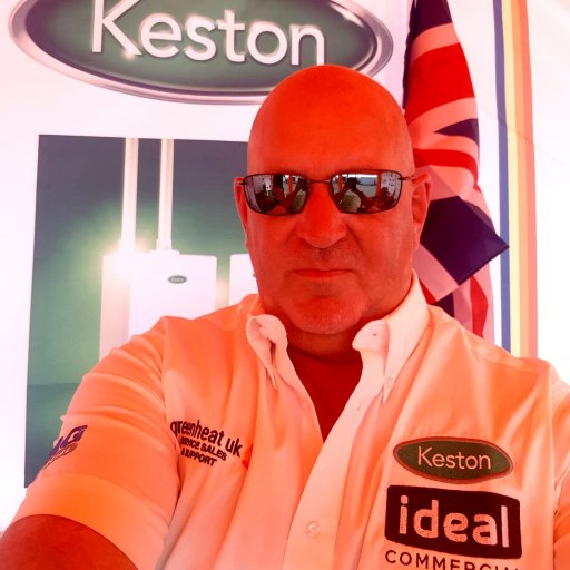 Business Owner, Father of Six, Arsenal Fan, Tech lover and Gas Engineer 🔥Font of Knowledge on all things Keston Boilers. Opinions shared are my own views.😎