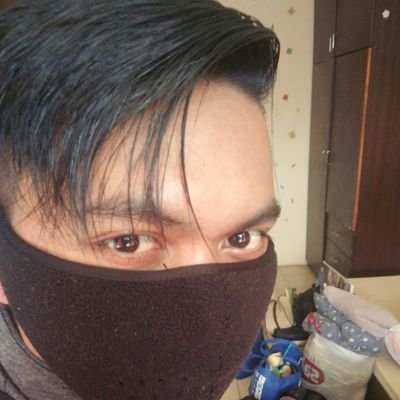 28yold yooo... your best teacher is your last mistake.. ^_^-