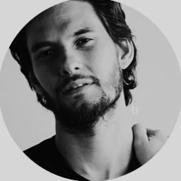 OfDeviantPride's profile picture. 「✘」— ❝ᴛʜᴇʀᴇ'ꜱ ᴏɴʟʏ ᴏɴᴇ ᴅɪғғᴇʀᴇɴᴄᴇ ʙᴇᴛᴡᴇᴇɴ ᴀ ᴍᴀᴅᴍᴀɴ ᴀɴᴅ ᴍᴇ. ᴛʜᴇ ᴍᴀᴅᴍᴀɴ ᴛʜɪɴᴋꜱ ʜᴇ'ꜱ ꜱᴀɴᴇ. ɪ ᴋɴᴏᴡ ɪ'ᴍ ᴍᴀᴅ.❞⠀⠀⠀⠀⠀         「#Uᴘɪʀ」