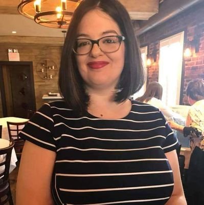 New mom handling all the changes that life with a new baby and a new house on Bainbridge Island brings. #MomLife #NewMom