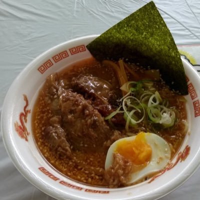 taka_himaj's profile picture. 未来はすぐそこ。1番近くて1番遠い。