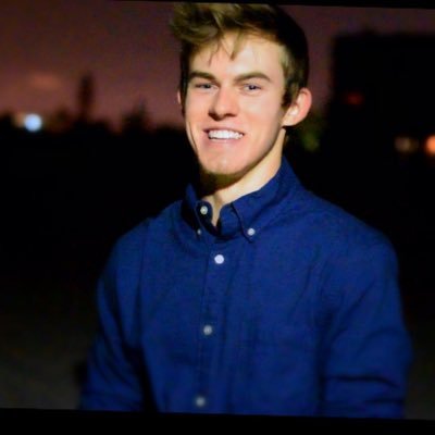 UF Gator 🐊 UCF Fan ⚔️ || Filmmaker 📽 || Personal Trainer 💪🏼 || Special Event and Promo Videographer || Smile more