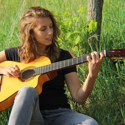 alexisross21's profile picture. 