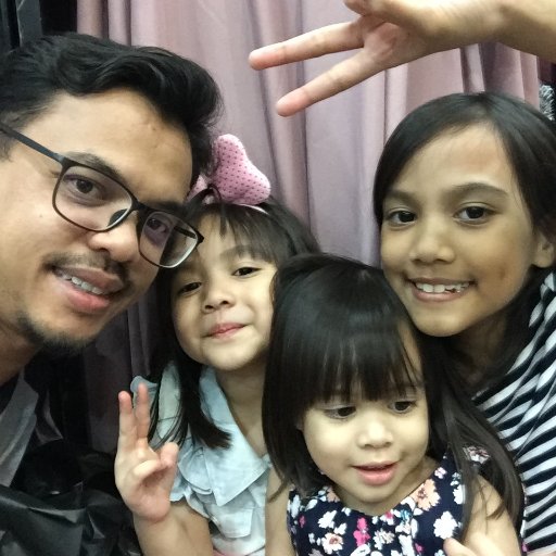 esedmizal's profile picture. ladahitam