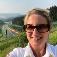 Emma Spearing (@emmaspearing) Twitter profile photo
